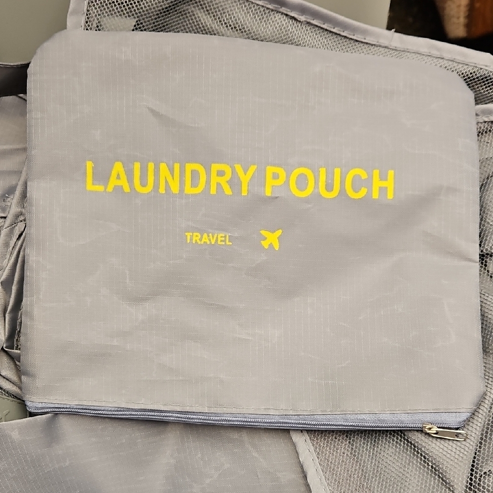 Gray Laundry Pouch Set - Picture 2 of 6